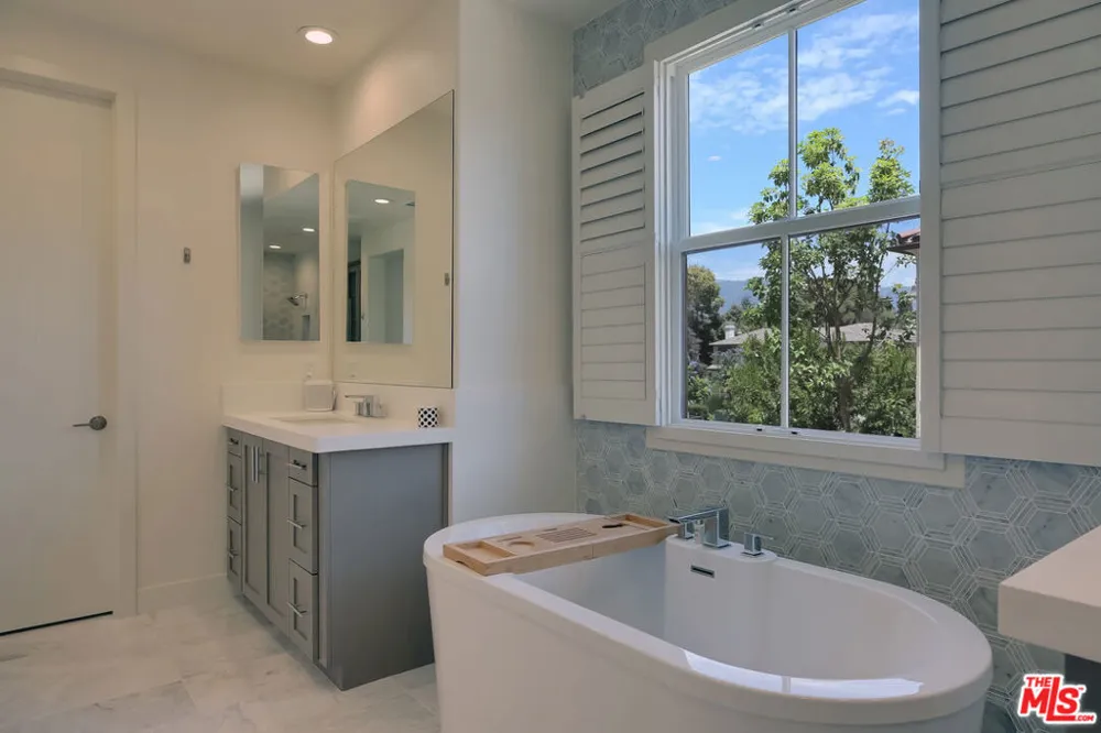 5445 Tree Farm Lane Santa Barbara, CA 93111