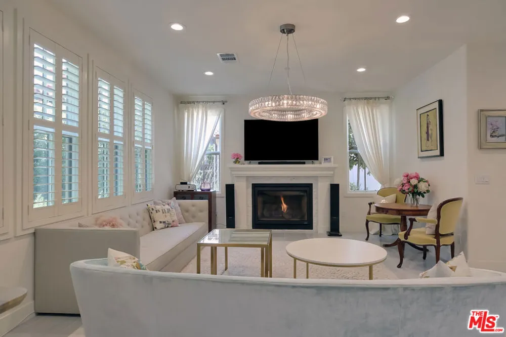 5445 Tree Farm Lane Santa Barbara, CA 93111