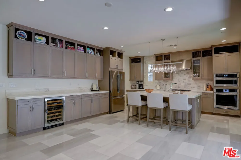 5445 Tree Farm Lane Santa Barbara, CA 93111