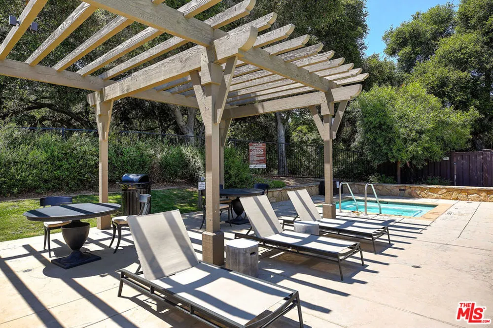 5445 Tree Farm Lane Santa Barbara, CA 93111