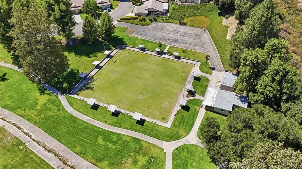 19158 Avenue Of The Oaks #C Newhall, CA 91321