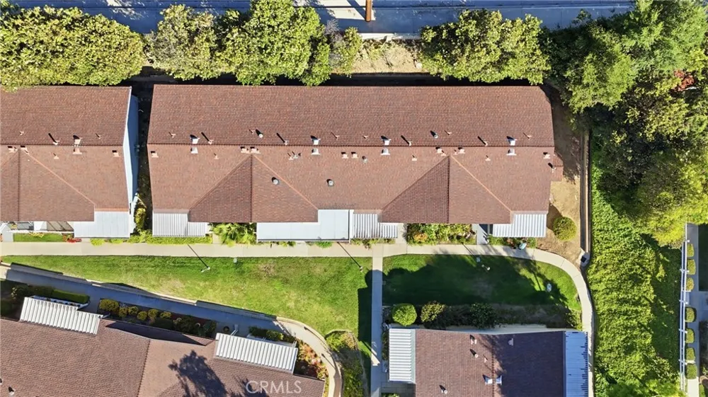 19158 Avenue Of The Oaks #C Newhall, CA 91321