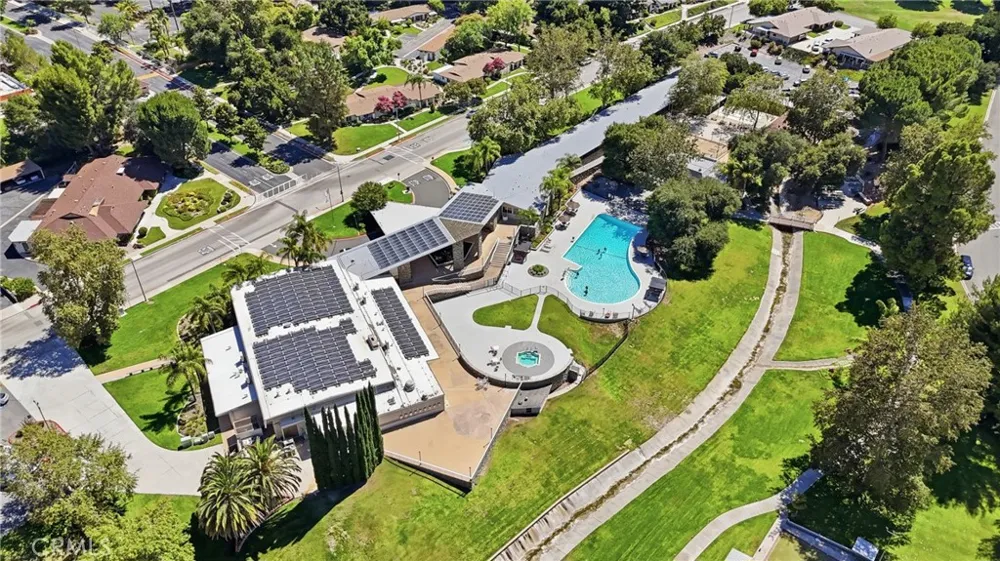 19158 Avenue Of The Oaks #C Newhall, CA 91321