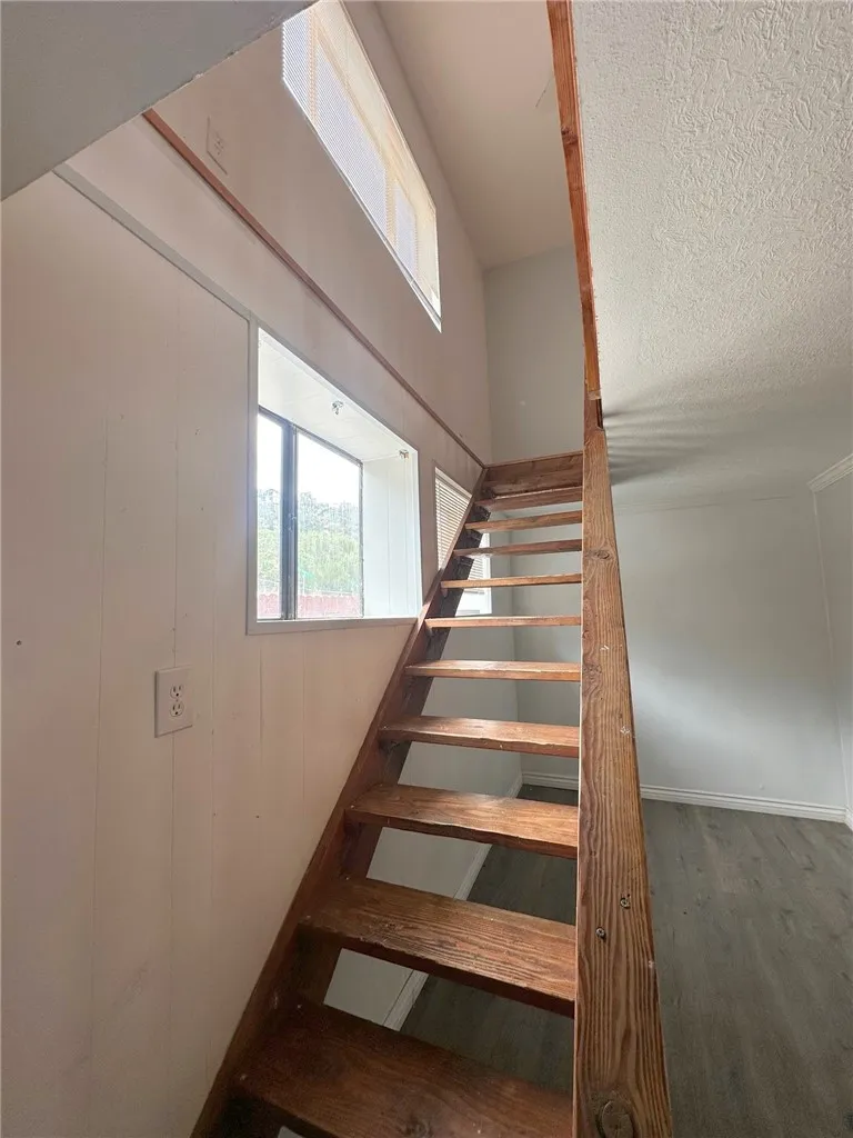 733 Canada Frazier Park, CA 93225