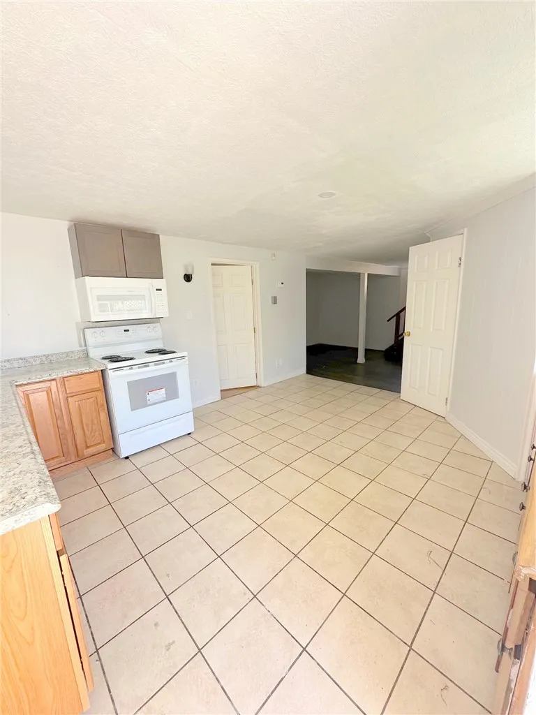 733 Canada Frazier Park, CA 93225