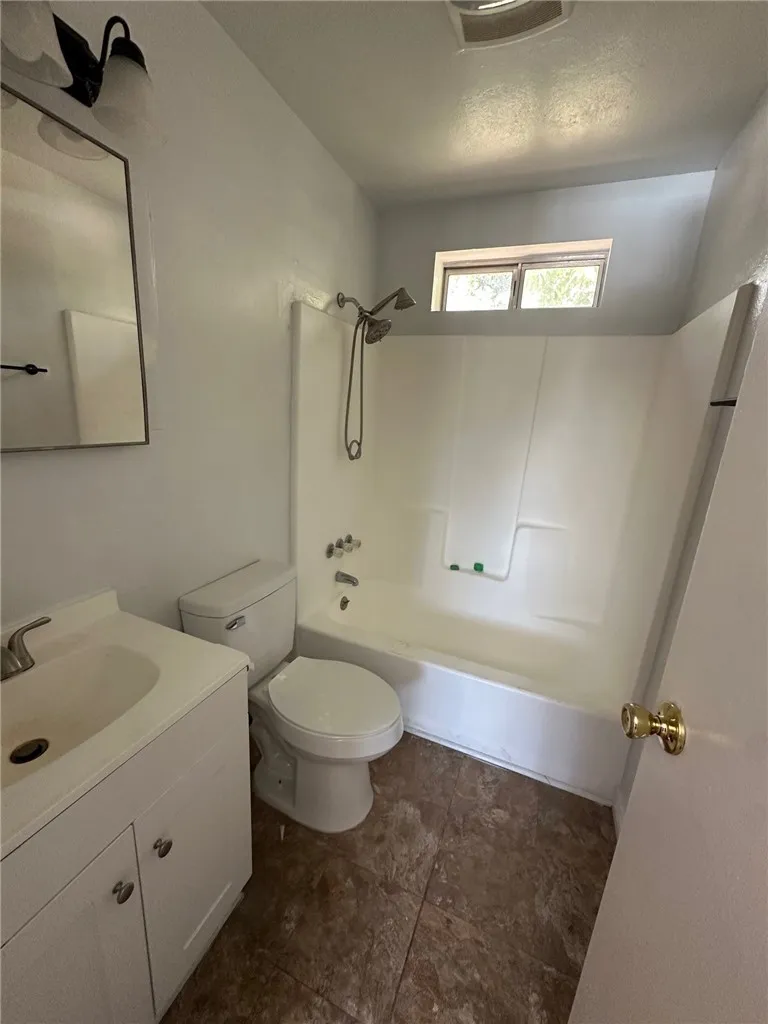 733 Canada Frazier Park, CA 93225
