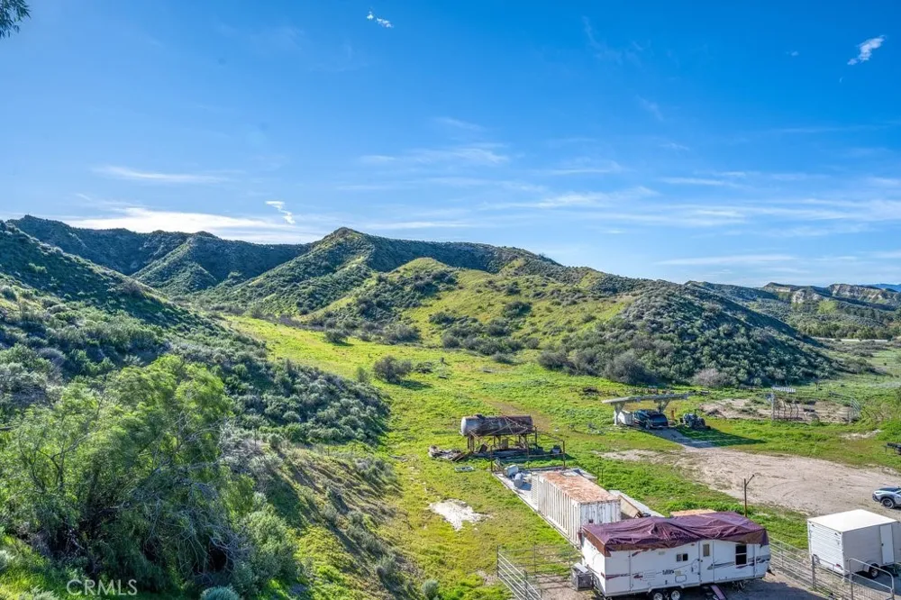 jasmine Valley Canyon Country, CA 91390