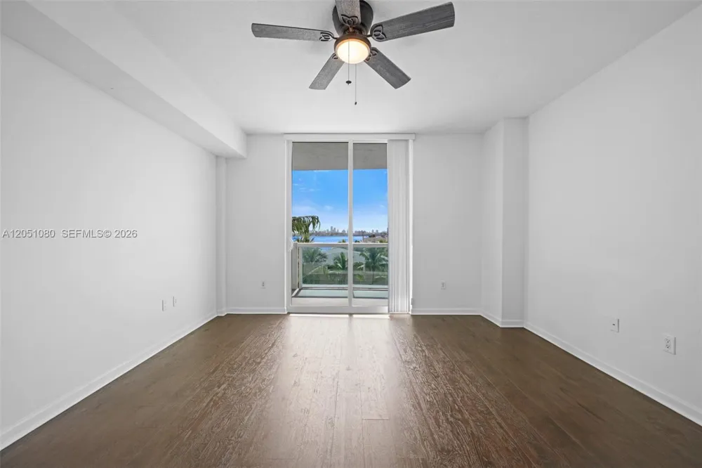 7910 Harbor Island Dr #402 North Bay Village, FL 33141