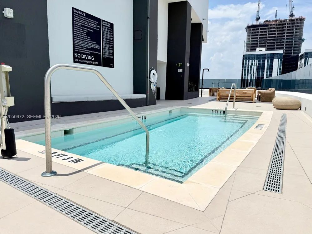 225 Miami Ave #308 Miami, FL 33128