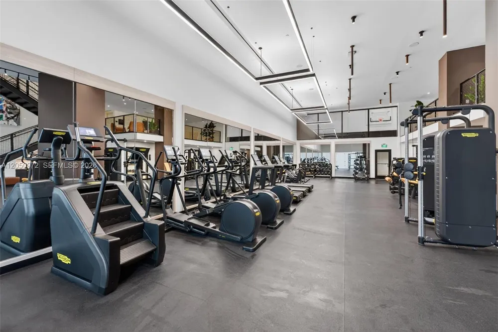 225 Miami Ave #308 Miami, FL 33128