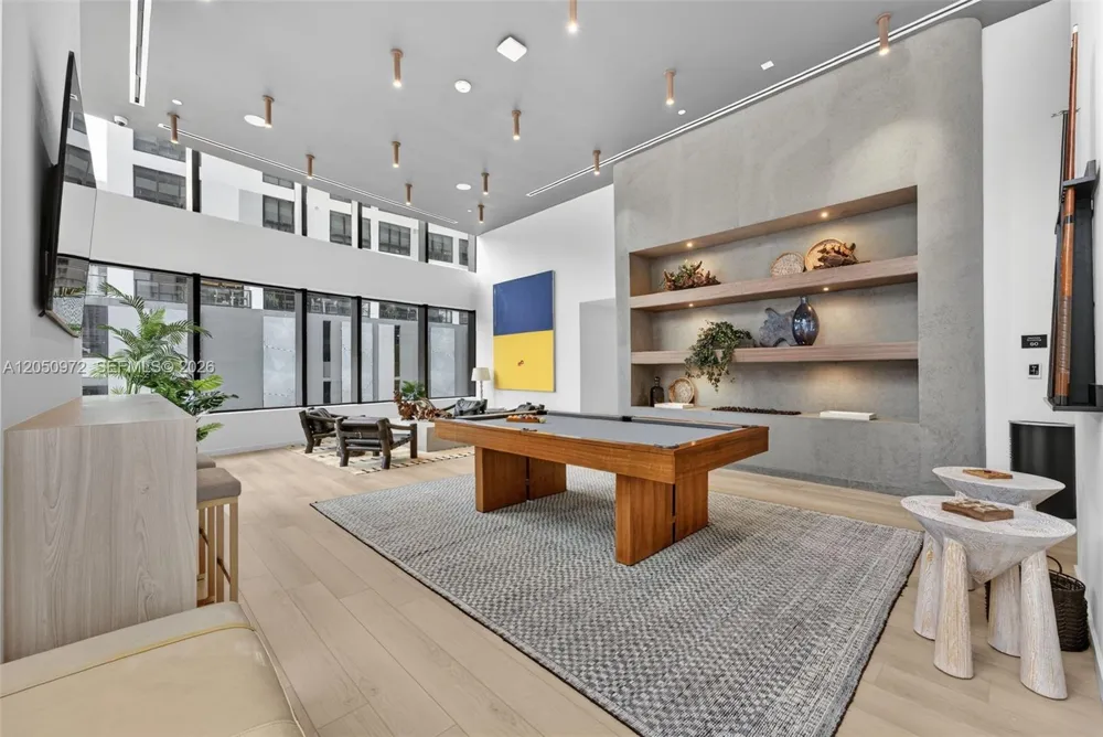225 Miami Ave #308 Miami, FL 33128