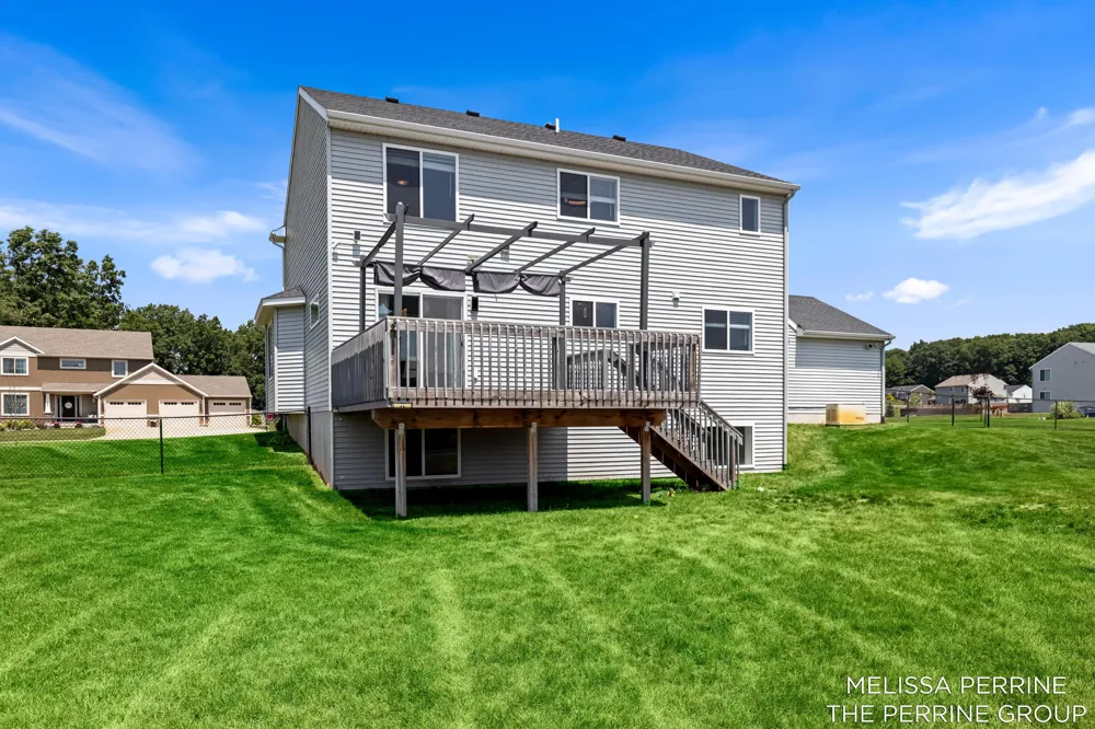 11684 Ridge Water Drive NE Algoma Township, MI 49345