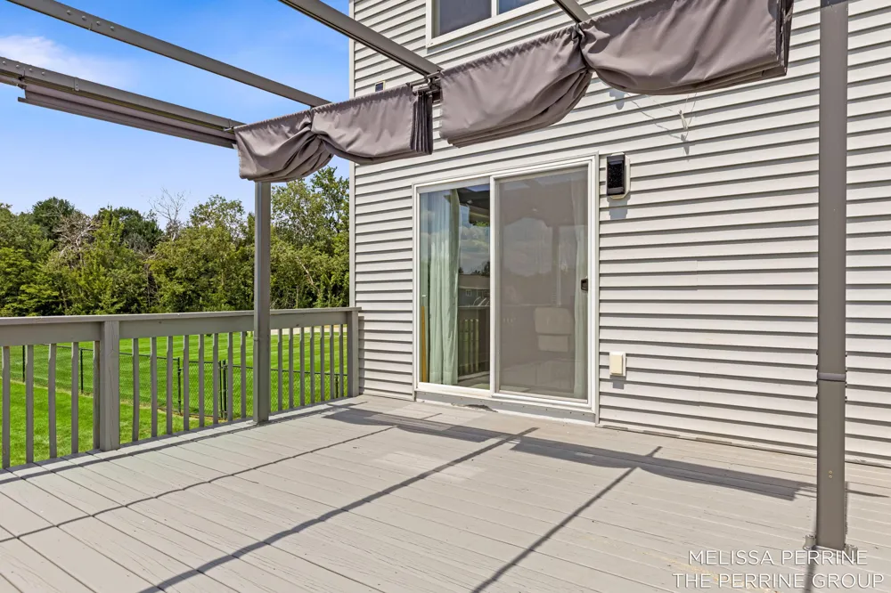 11684 Ridge Water Drive NE Algoma Township, MI 49345