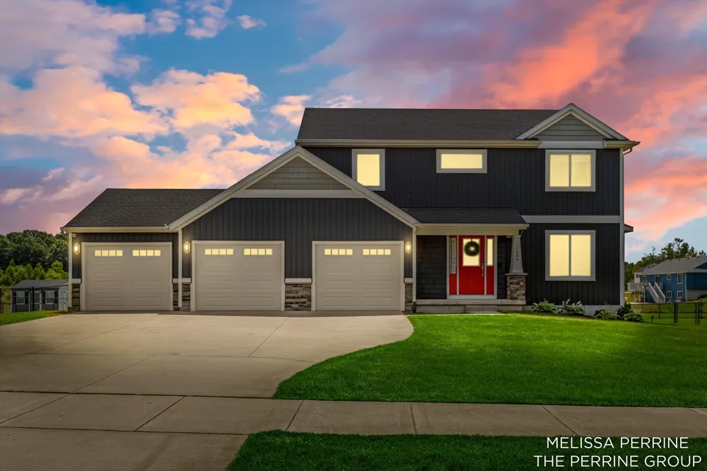 11684 Ridge Water Drive NE Algoma Township, MI 49345