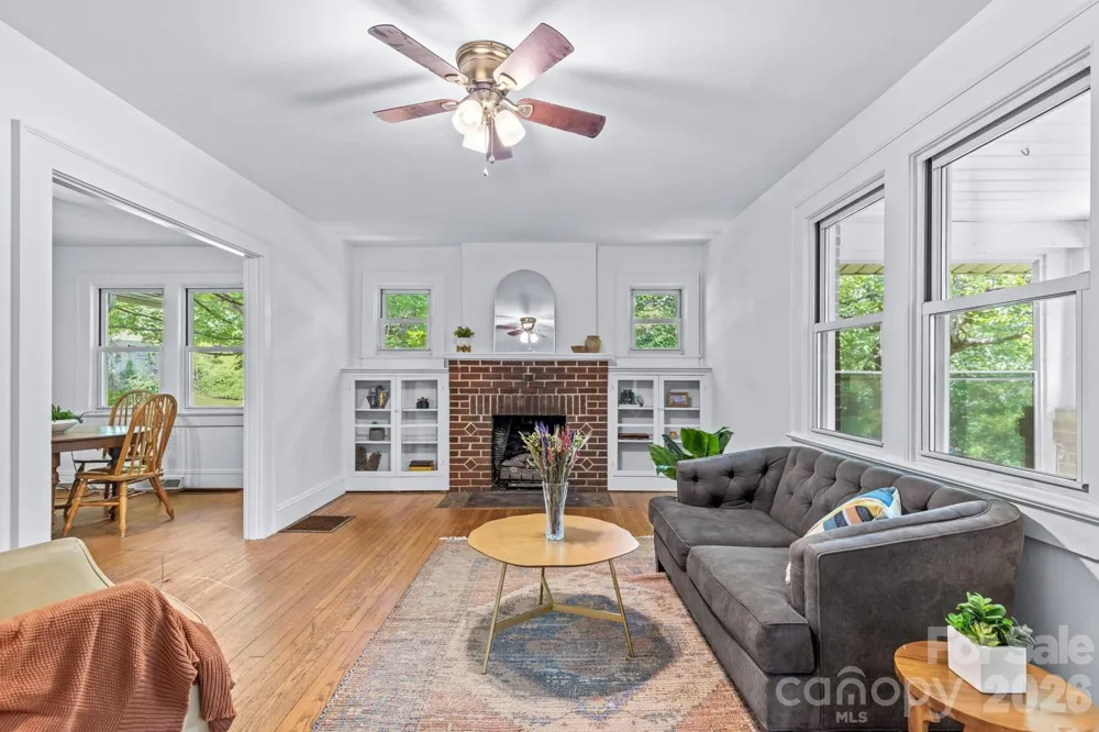 160 Mclean Road Weaverville, NC 28787