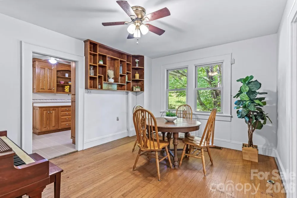 160 Mclean Road Weaverville, NC 28787