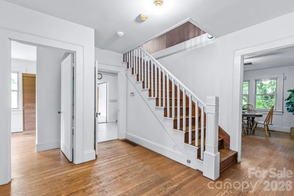 160 Mclean Road Weaverville, NC 28787
