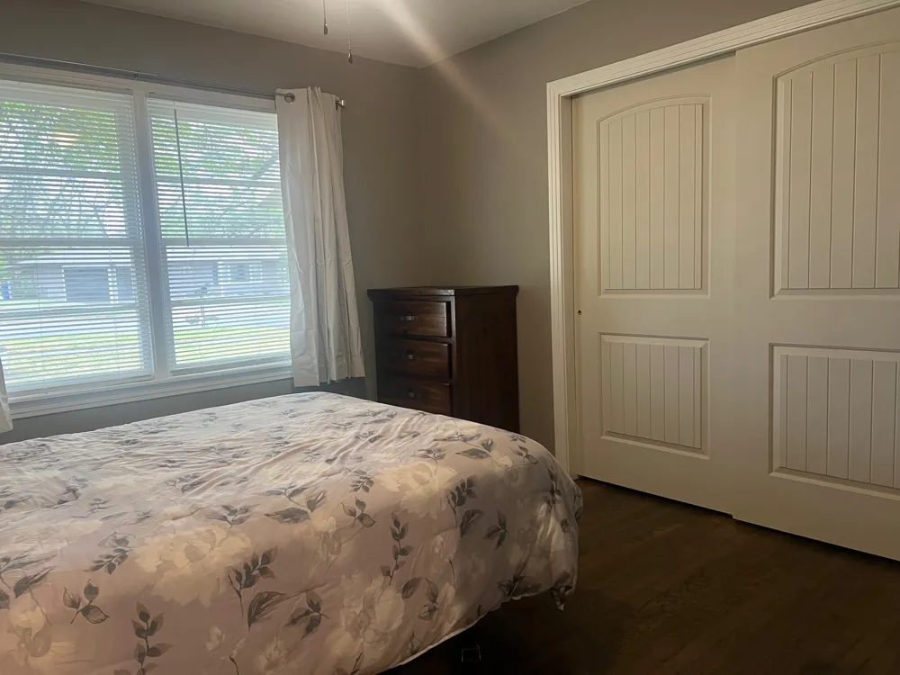 1305 Hillcrest Drive Graham, TX 76450