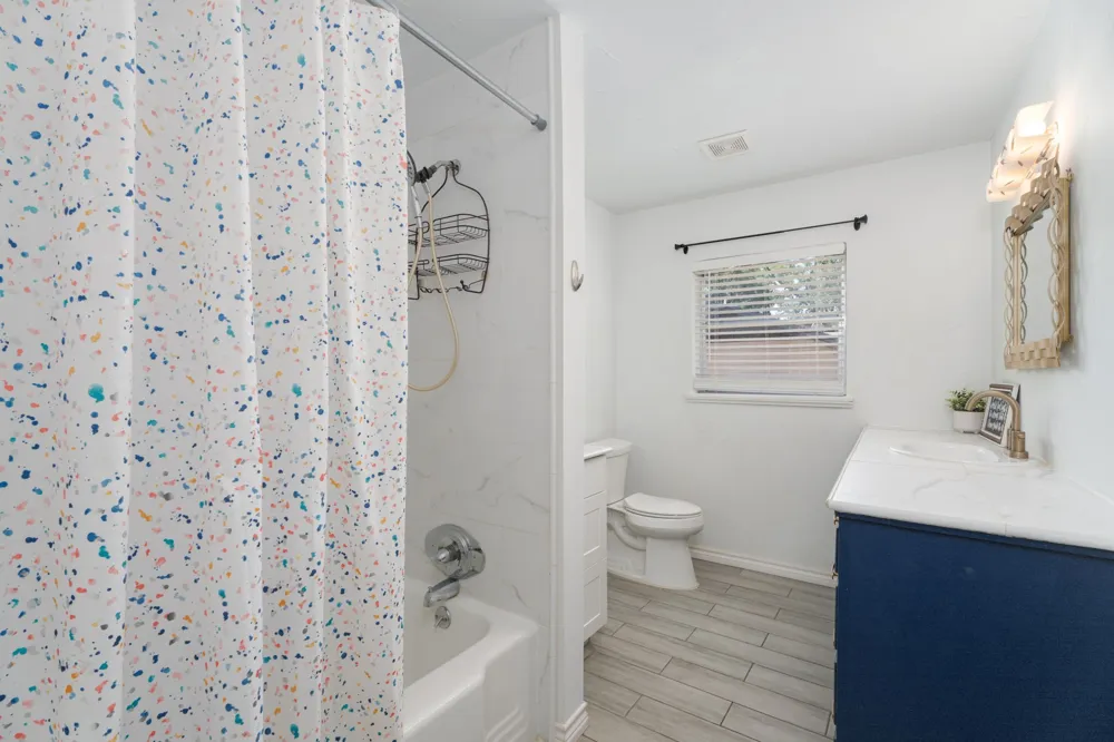 137 Gardner Drive Palestine, TX 75803