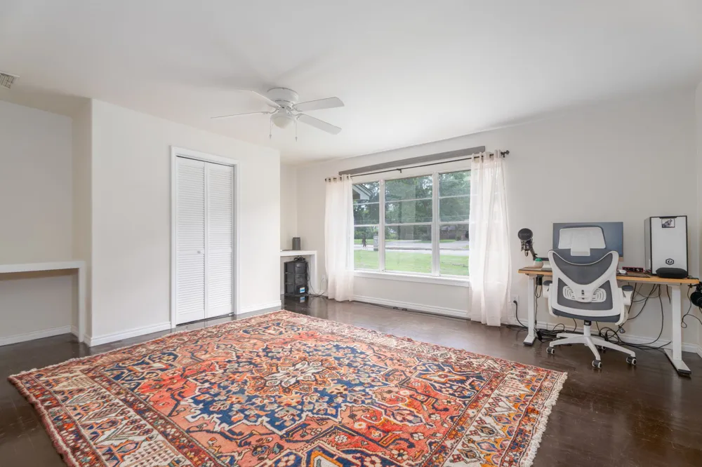 137 Gardner Drive Palestine, TX 75803