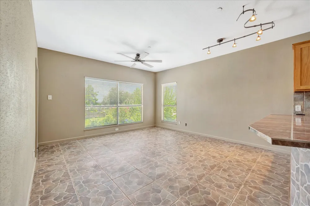 793 Davis Road #112 League City, TX 77573