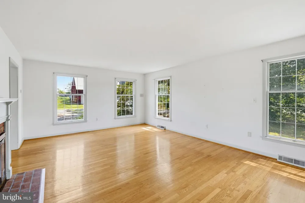 132 DENNY LAKE ROAD Wye Mills, MD 21679