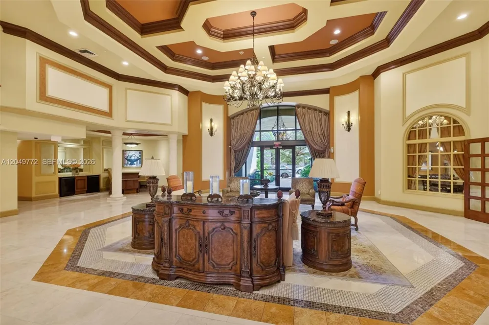 888 Douglas #806 Coral Gables, FL 33134