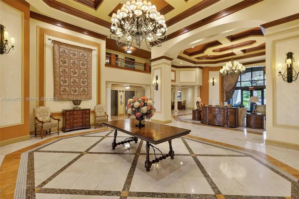 888 Douglas #806 Coral Gables, FL 33134