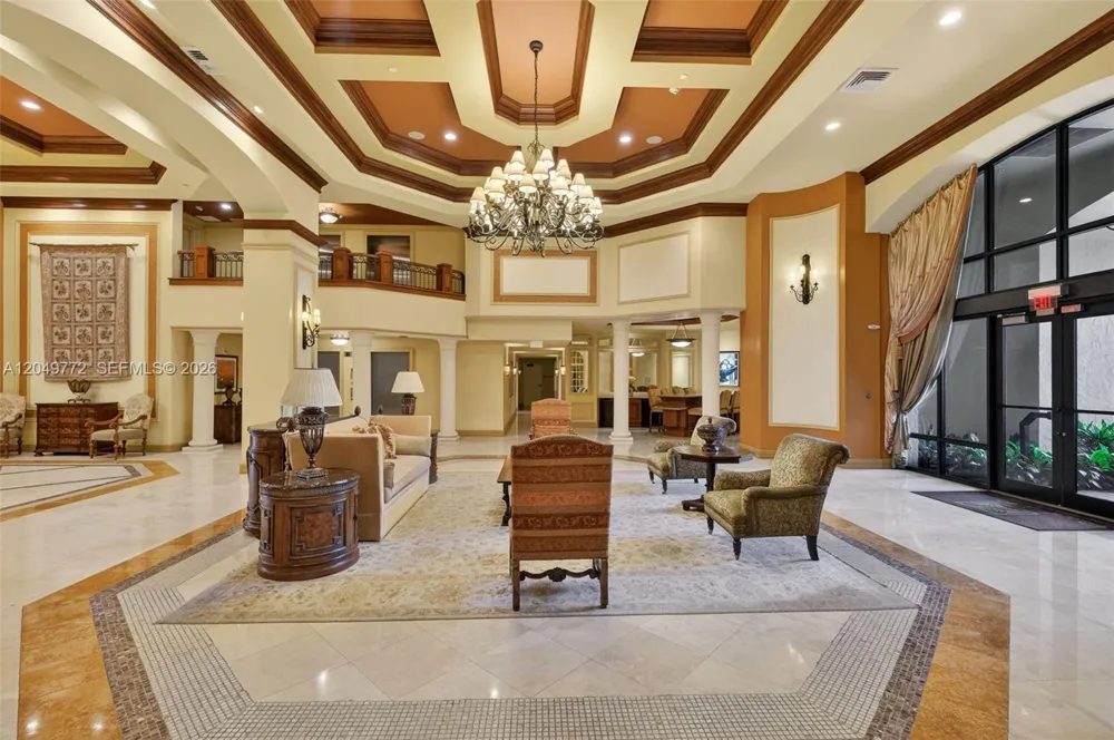 888 Douglas #806 Coral Gables, FL 33134