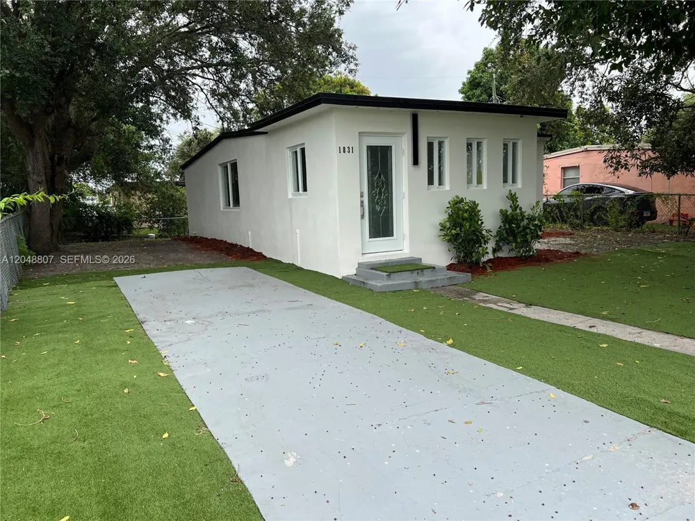 1831 Wilmington St Opa-Locka, FL 33054