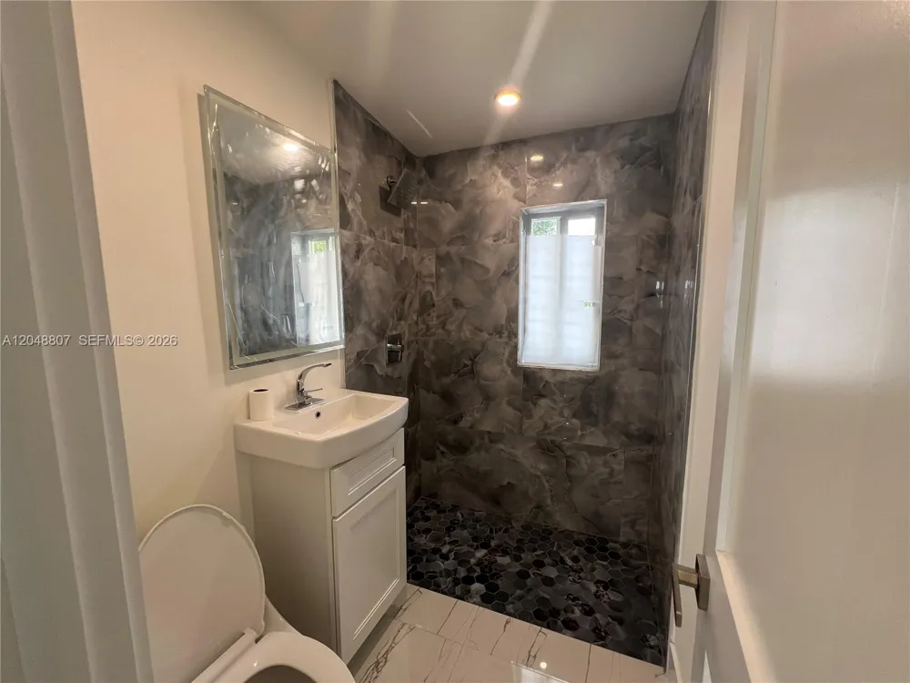 1831 Wilmington St Opa-Locka, FL 33054