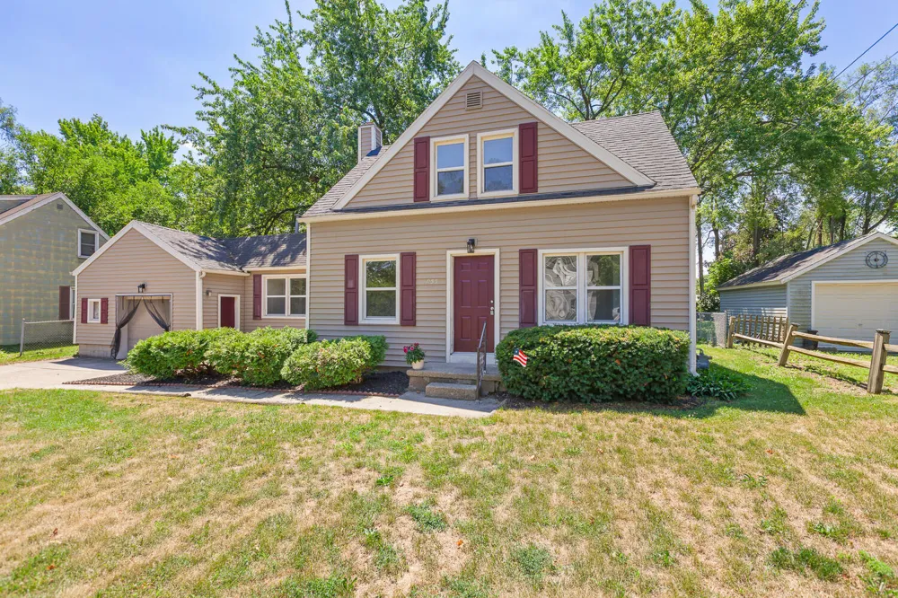1055 Loren Road Adrian, MI 49221