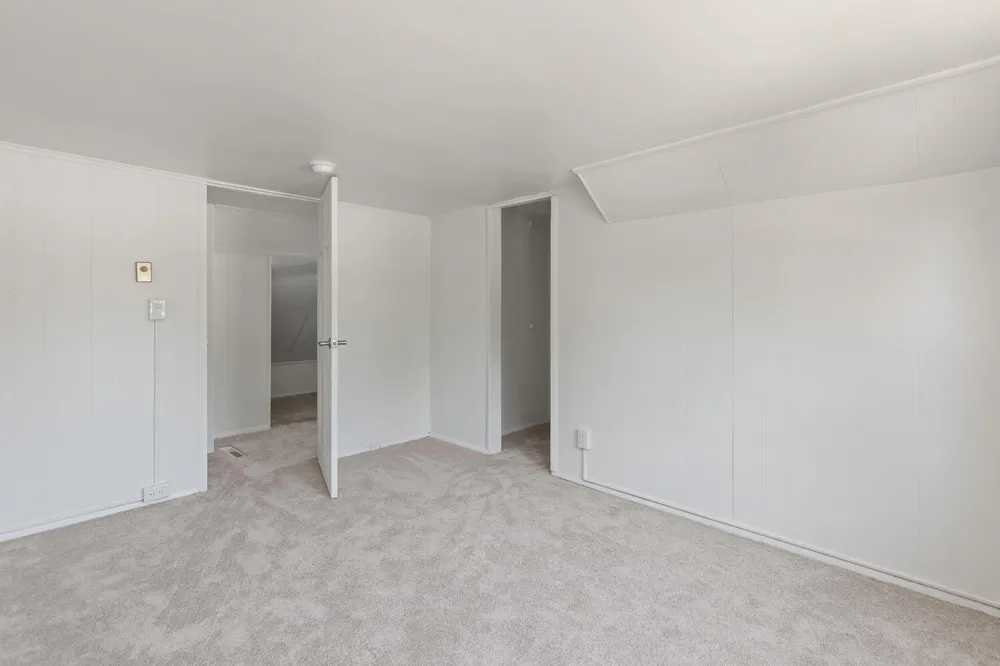 1055 Loren Road Adrian, MI 49221