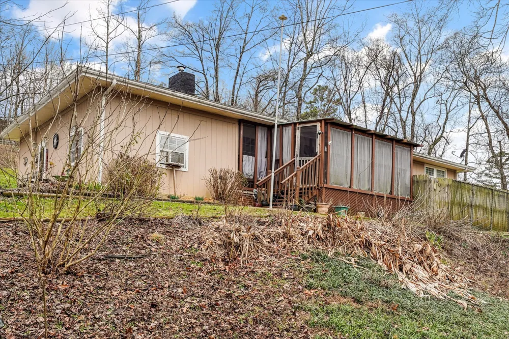 131 Scott Rd Harriman, TN 37748
