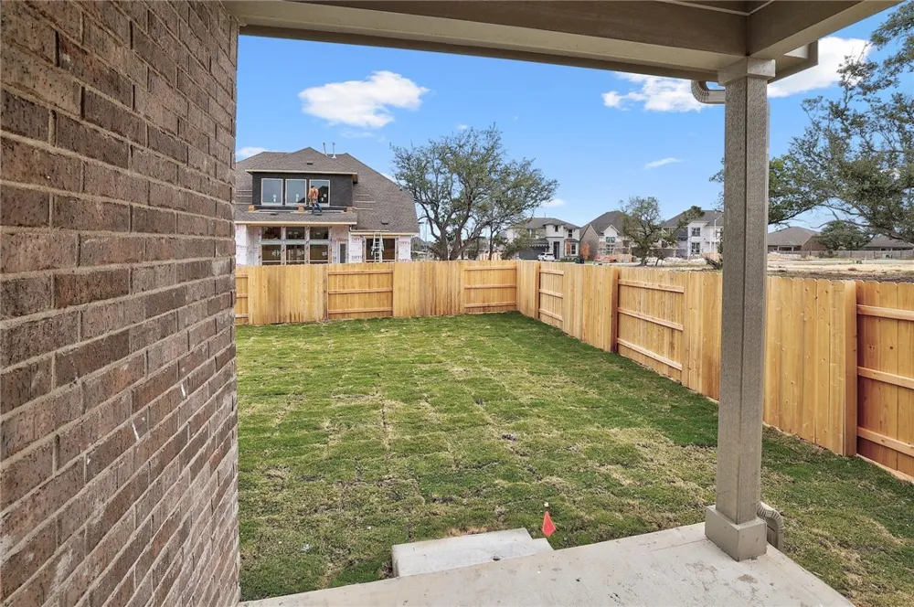 1212 Truscon Path Leander, TX 78641