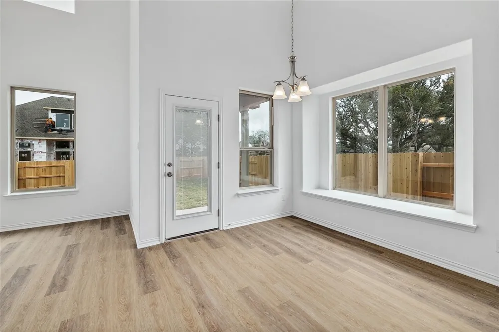 1212 Truscon Path Leander, TX 78641