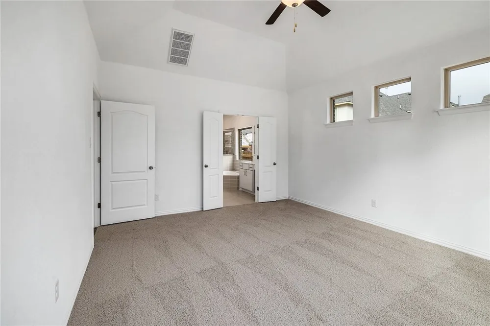 1212 Truscon Path Leander, TX 78641