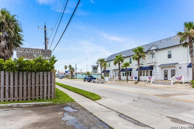 134 #6 Alister St Port Aransas, TX 78373
