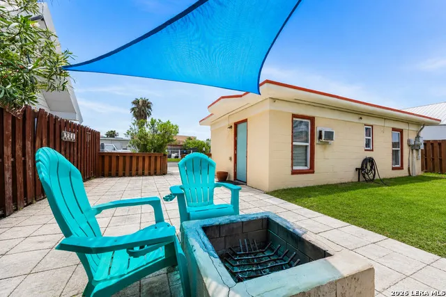 134 #6 Alister St Port Aransas, TX 78373