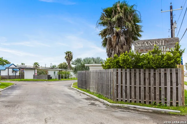 134 #6 Alister St Port Aransas, TX 78373