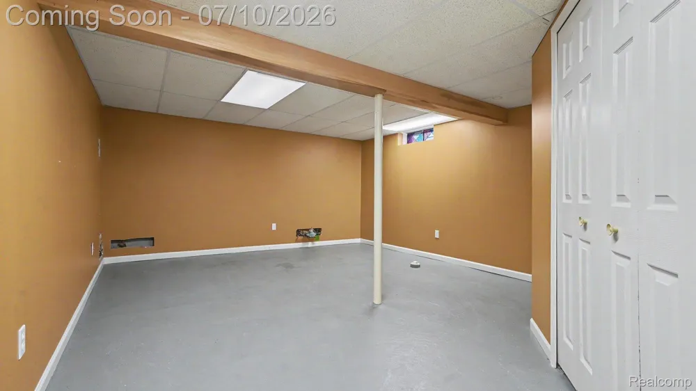 19405 Cardene Way Northville Township, MI 48167