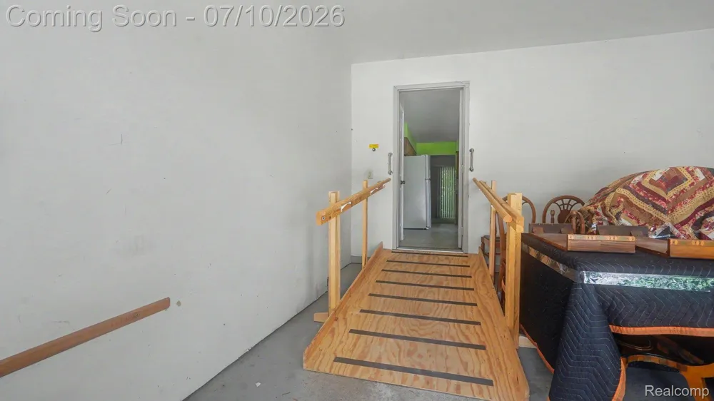 19405 Cardene Way Northville Township, MI 48167