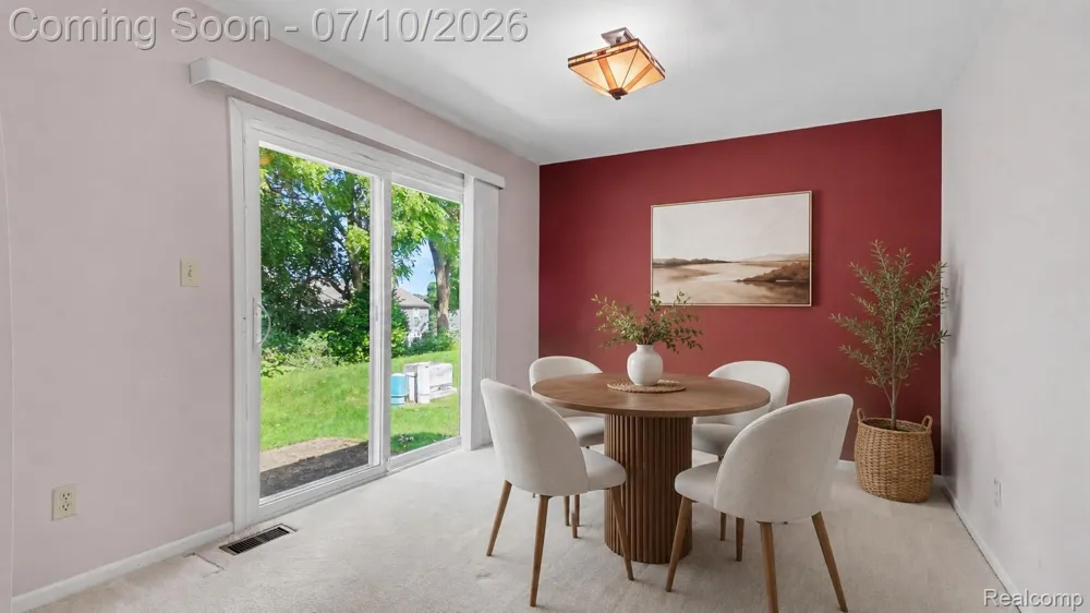19405 Cardene Way Northville Township, MI 48167