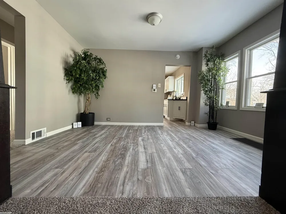 727 13th Street Port Huron City, MI 48060