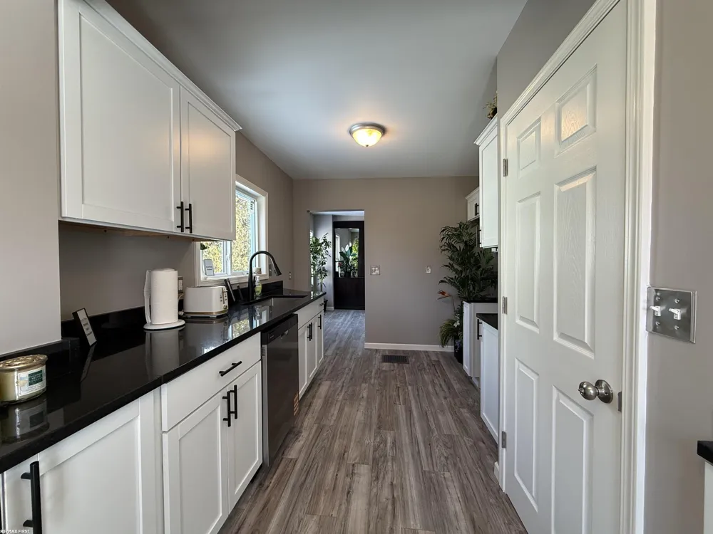 727 13th Street Port Huron City, MI 48060
