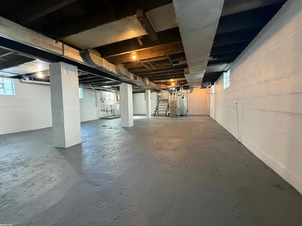 727 13th Street Port Huron City, MI 48060