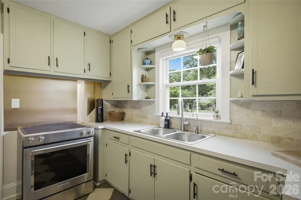 904 Bounous Street NW Valdese, NC 28690