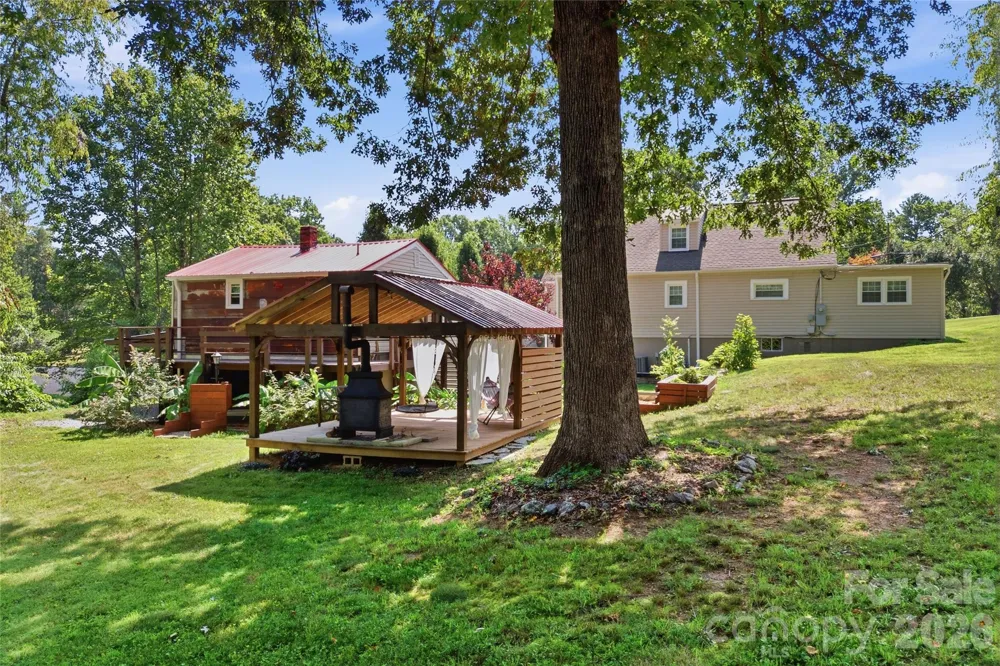 904 Bounous Street NW Valdese, NC 28690
