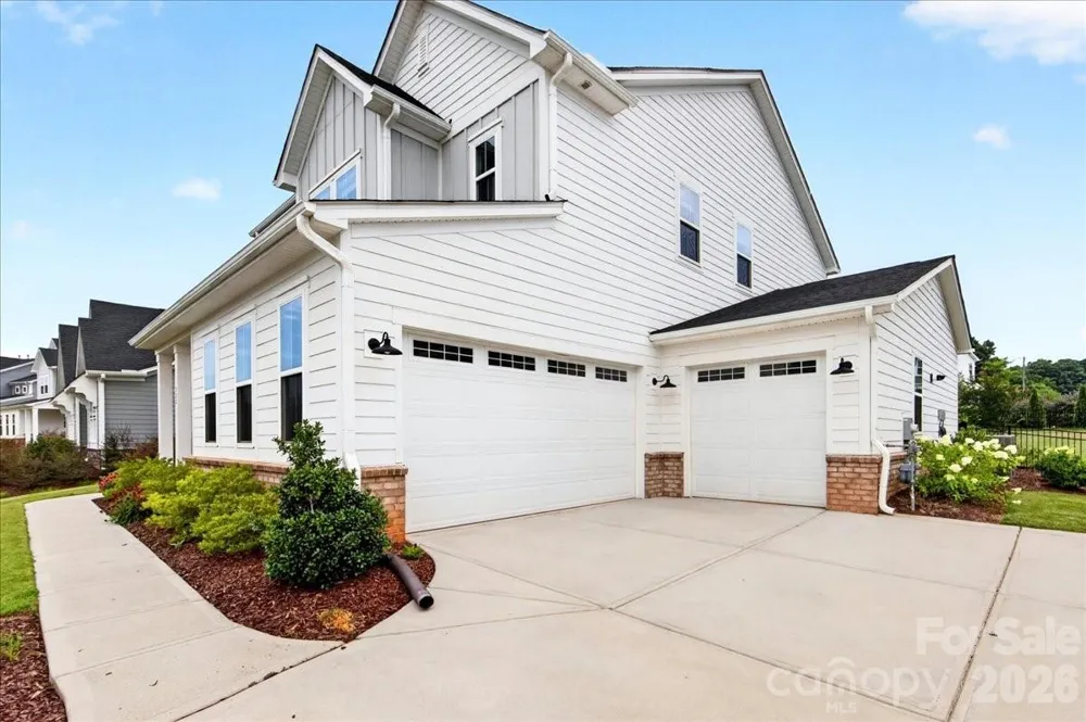 222 Lanyard Lane Belmont, NC 28012