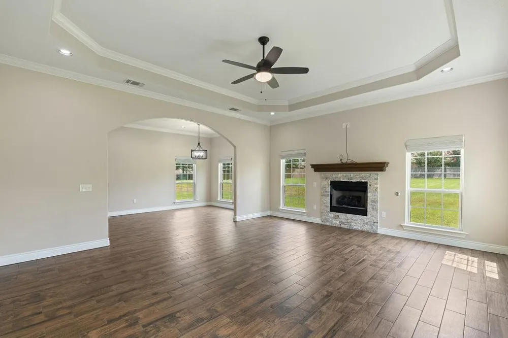 201 Silver Spur Drive Lufkin, TX 75904